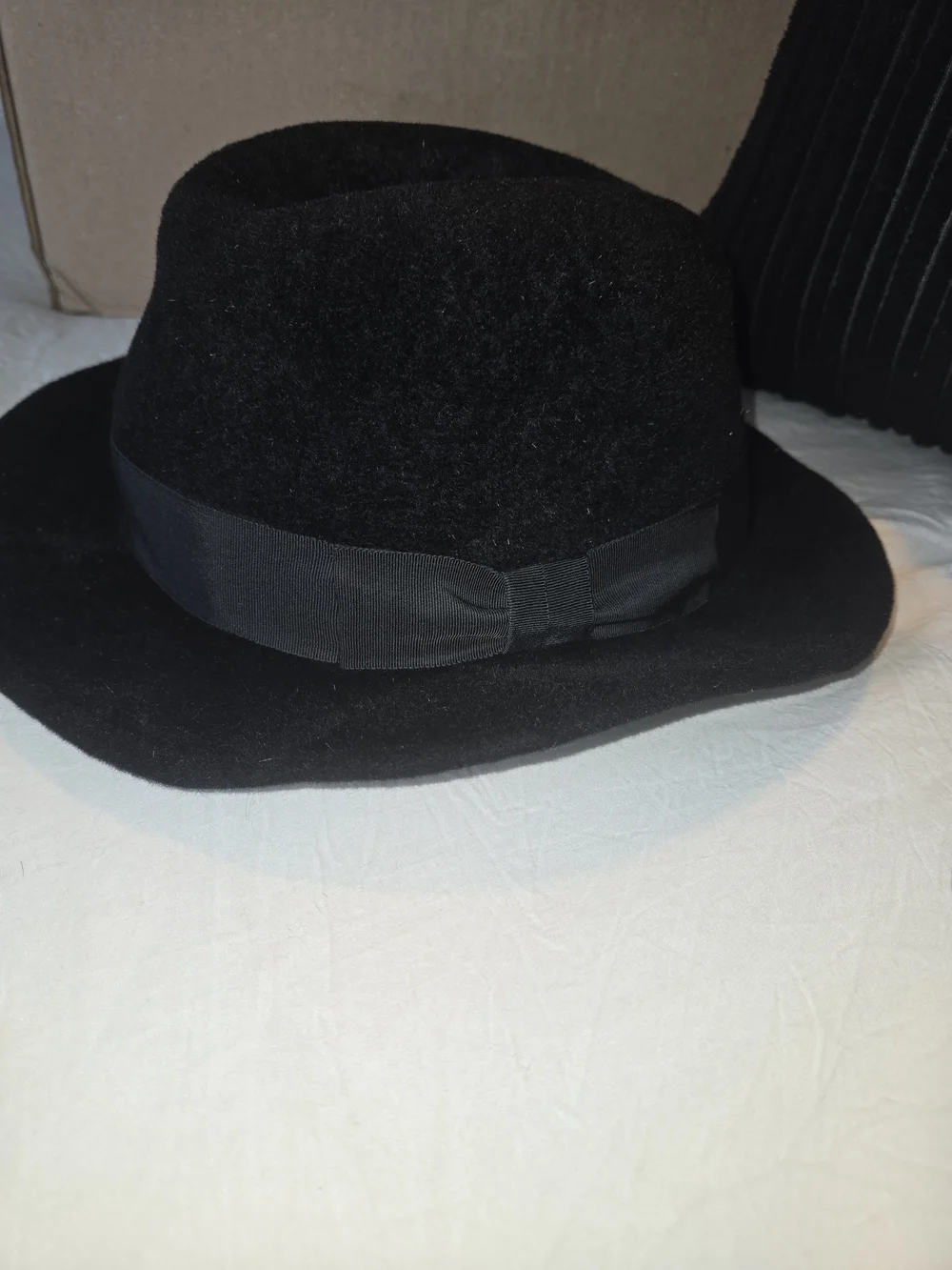 Paul Stuart Paul Stuart Black Wool Felt Fedora Hat with Grosgrain Band